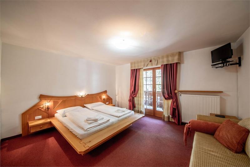 Skihotel Weiberhimmel Ултимо Екстериор снимка